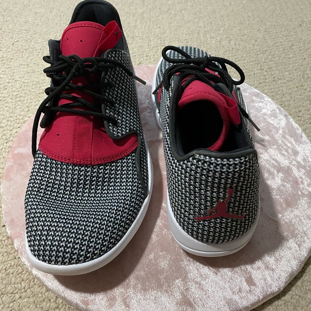 Jordan Eclipse - Picture 5 of 5